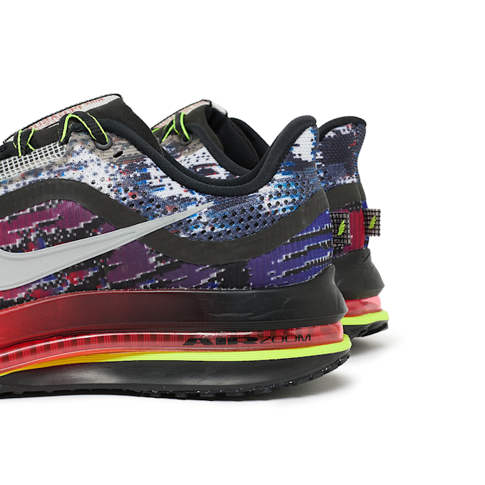 Nike Pegasus Premium "Multi Pixel" multi-colour 91988 5