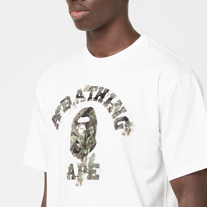 A Bathing Ape Tree Edge Camo College Tee blanc 92415 5