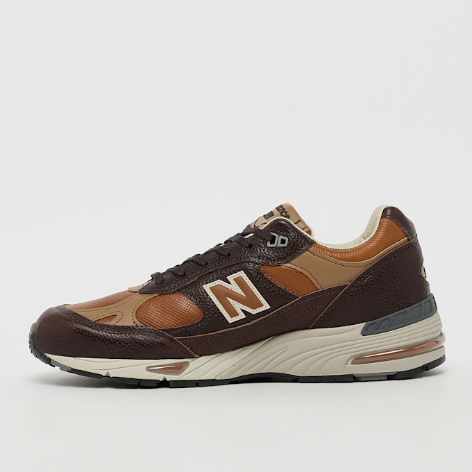 New Balance 991v1 (M991LB1) brown 92632 3
