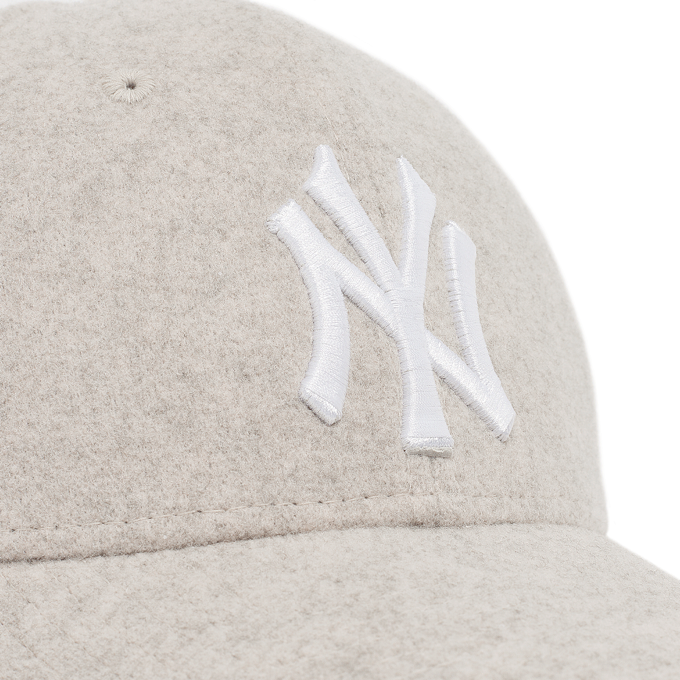 New Era Melton Wool 9Forty® New York Yankees Cap beige 92935 4