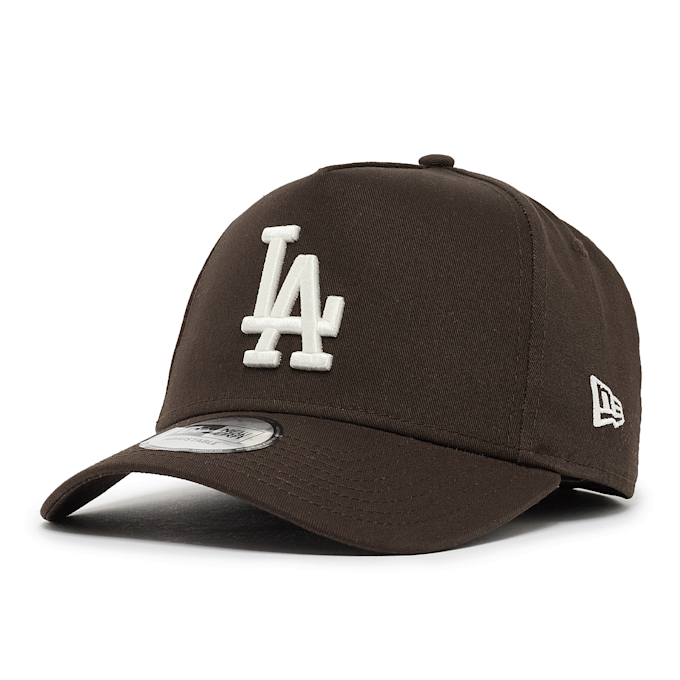 New Era Side Patch E-Frame brun 92931 1