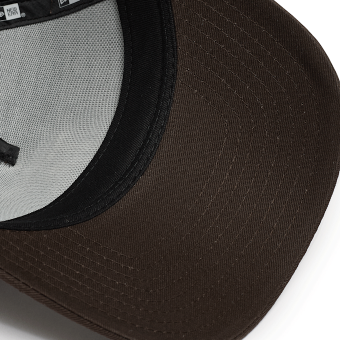 New Era Side Patch E-Frame brun 92931 4