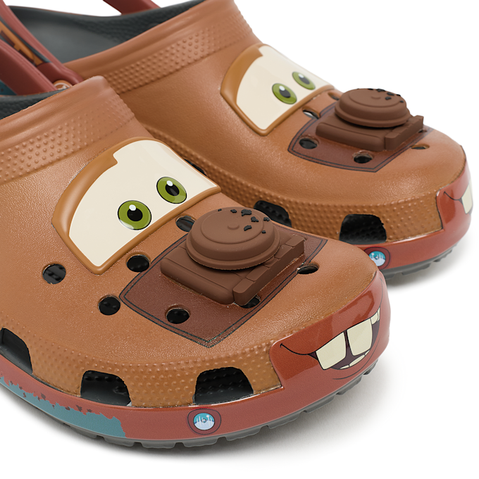 Crocs x Cars Classic Clog "Mater" bruin 93132 6