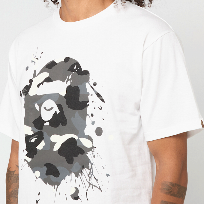 A Bathing Ape City Camo Painting Ape Head Tee blanc 93324 6