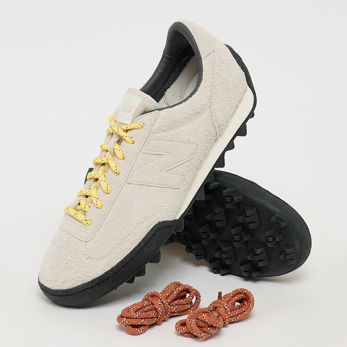 New Balance Gator Run "Sea Salt" (UGTR83J) beige 93829 7