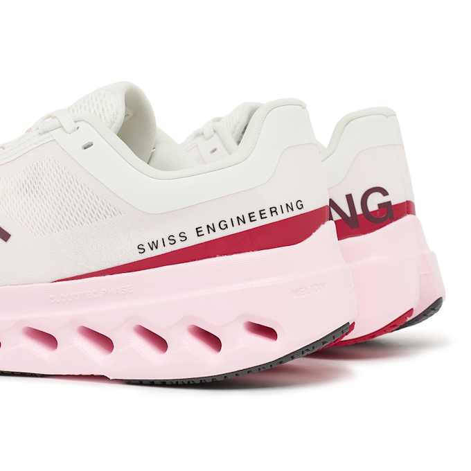 On Wmns Cloudsurfer Next rosa 94048 5