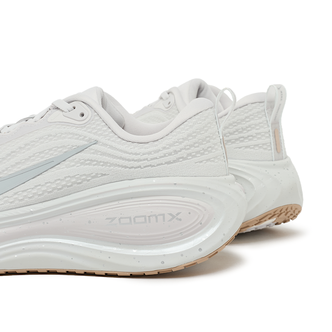 Nike Vomero Plus Speckle grau 94120 5