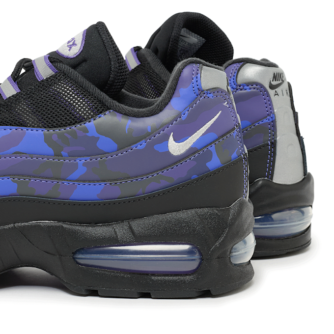 Nike   Wmns Air Max 95 OG "Court Purple Camo" zwart 94145 5
