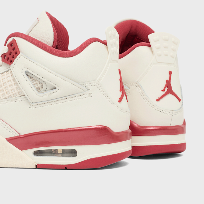 Jordan Wmns Air Jordan 4 Retro "Valentine's Day" beige 94464 5