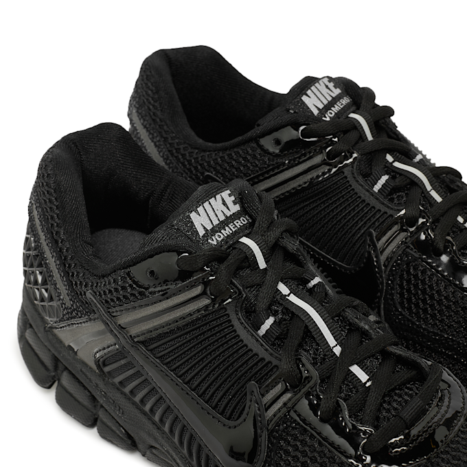Nike   Wmns Zoom Vomero 5 schwarz 94490 6
