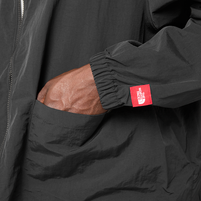 The North Face TNF Red Box Nylon L/S Shirt black 94985 3