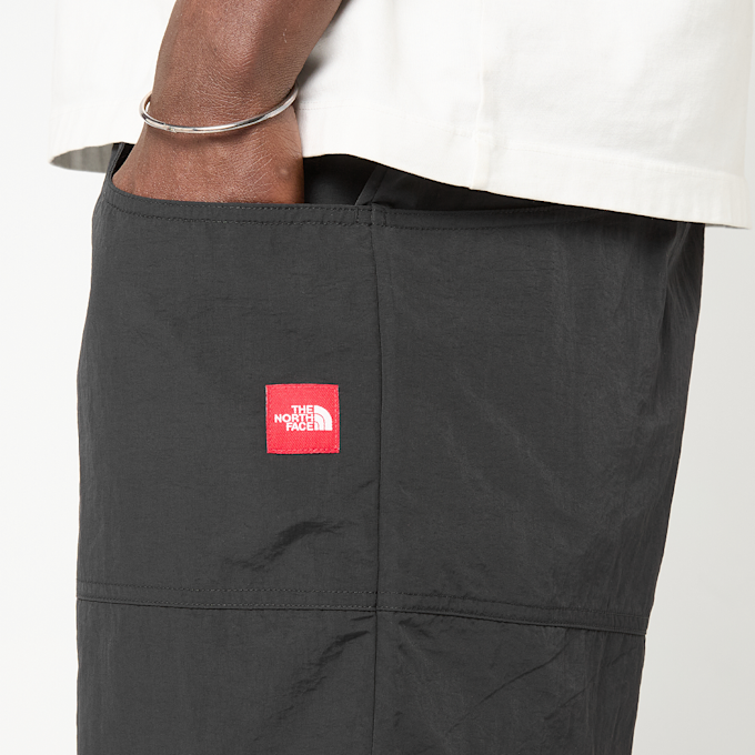 The North Face TNF Red Box Nylon Belted Short black 94986 4