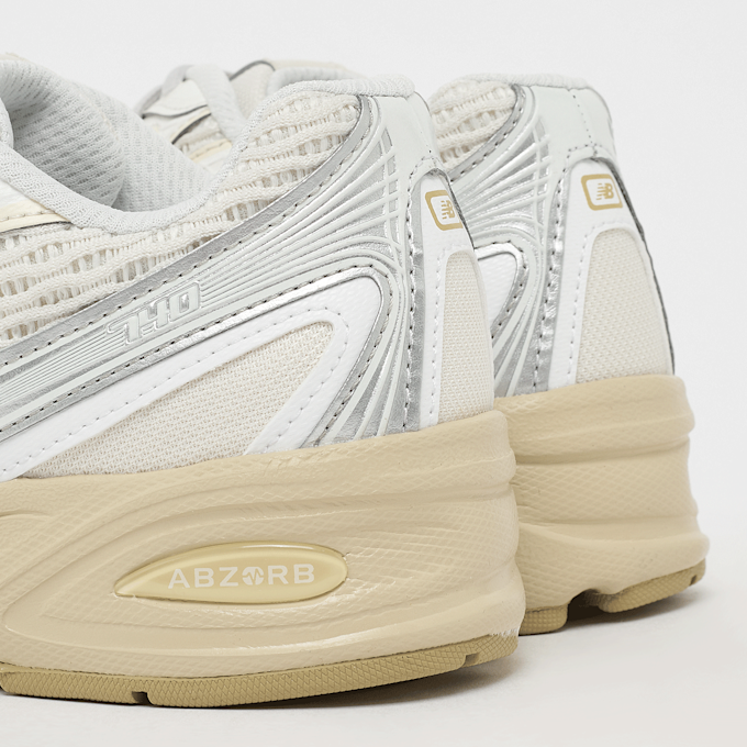 New Balance Wmns 740 beige 95506 6