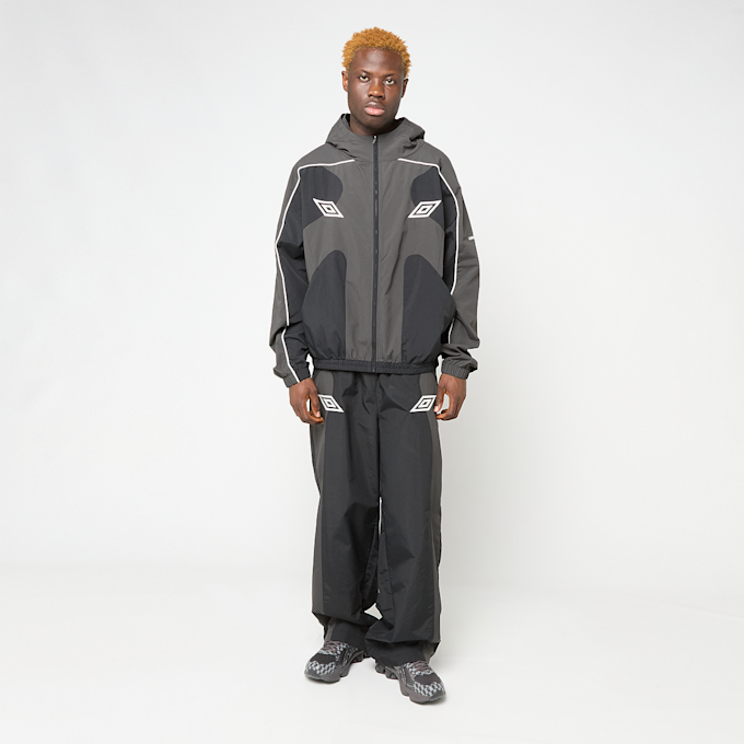 Umbro by Slam Jam Guarding Tracksuit Pants schwarz 95891 2