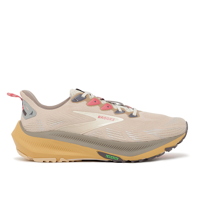 Brooks x Staple X Ghost Trail beige 95962 2