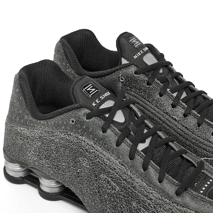 Nike Shox R4 QS schwarz 98591 6