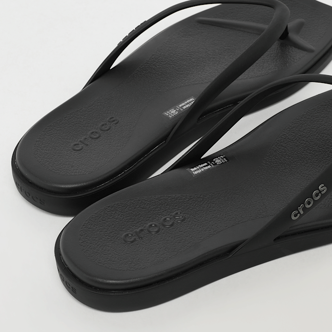 Crocs Wmns Miami Flip schwarz 98666 5