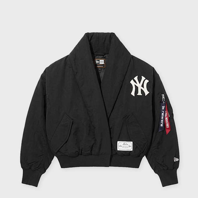 New Era x Alpha Industries Wmns Jacket Neyyan schwarz 99380 1