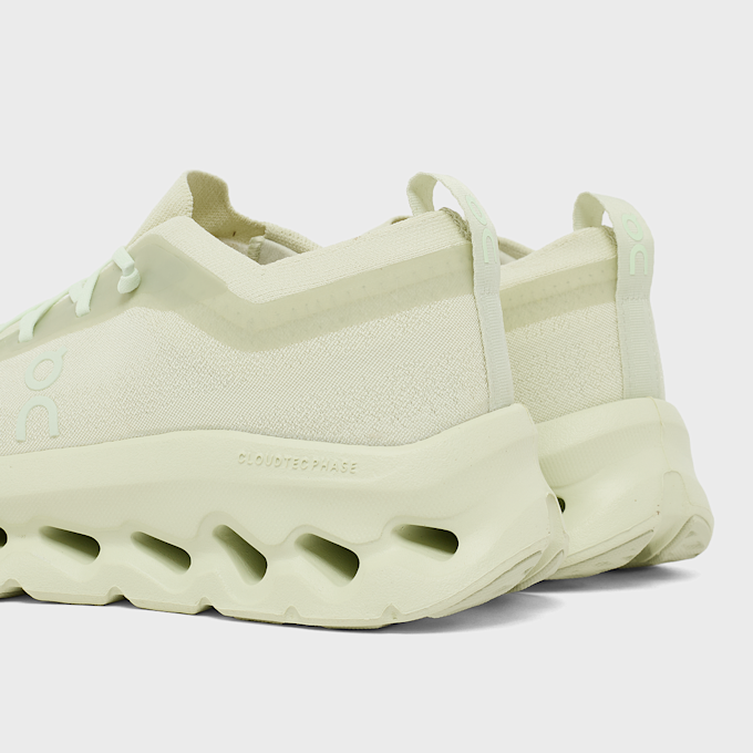 On Wmns Cloudtilt Moon Gelb 100250 5