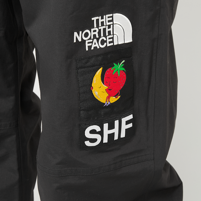 The North Face x Sky High Farm Mountain Pant schwarz 100578 6