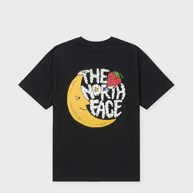 The North Face x Sky High Farm Tee schwarz 100581 1