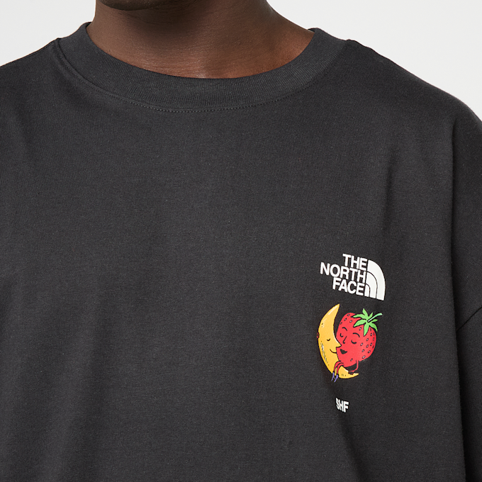The North Face x Sky High Farm Tee schwarz 100581 4
