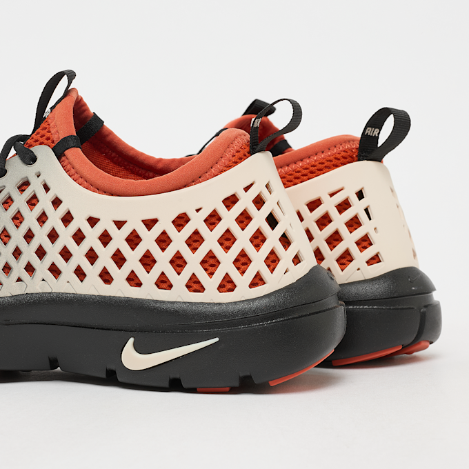 Nike   Wmns Rejuven8 OG SE schwarz 101924 5