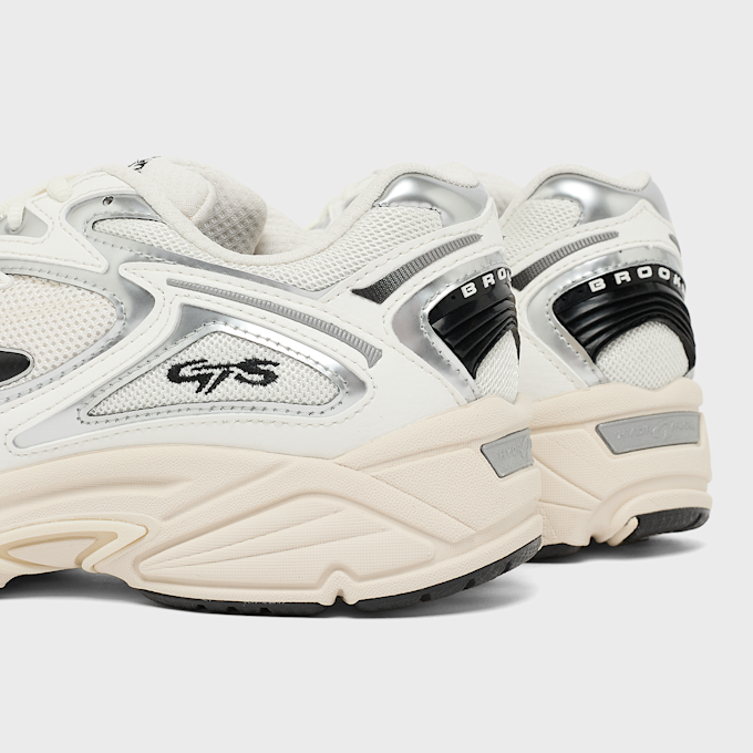 Brooks Adrenaline GTS 4 beige 102077 5