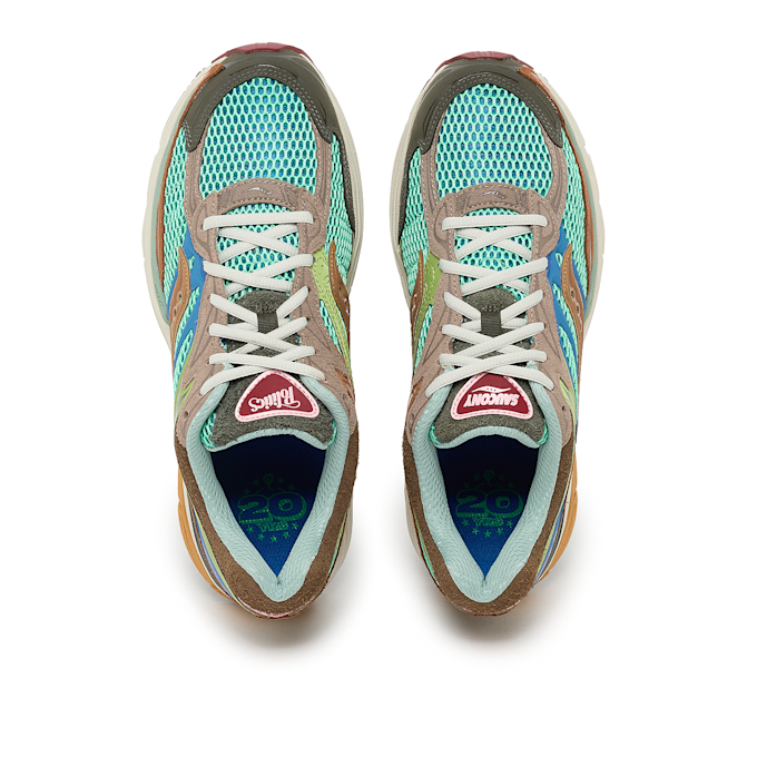 Saucony x Sneaker Politics Progrid Omni 9 multi-colour 102073 4