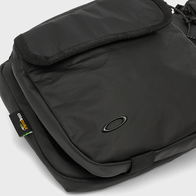Oakley Latitude Flex Belt Bag black 102408 4