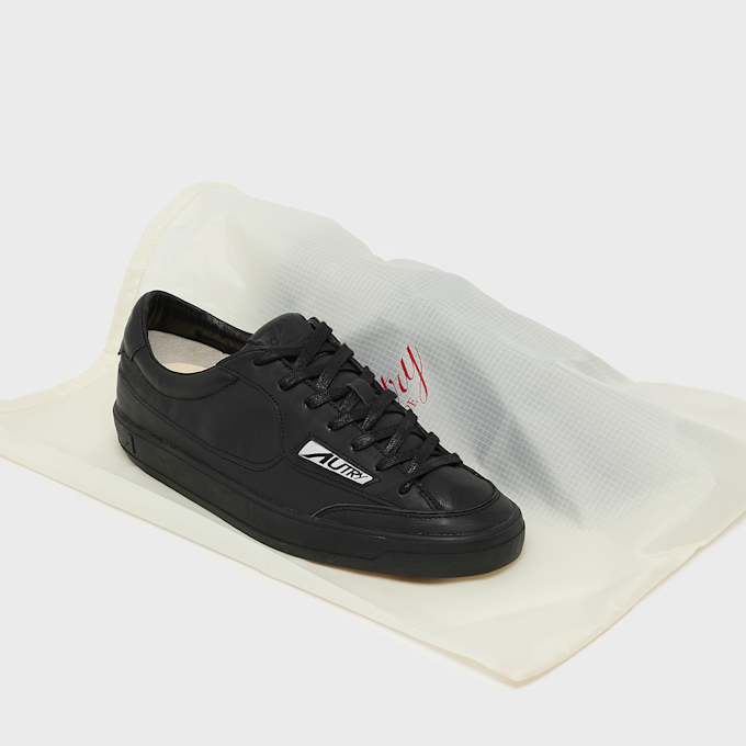 Autry Windspin Low Goat Leather black 103189 7