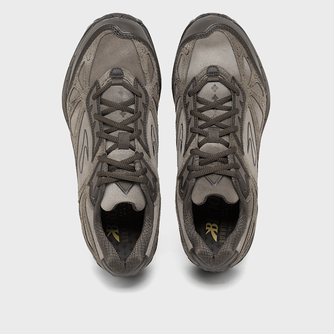 Brooks x Bare Knuckles Cascadia 1 Braun 106239 4