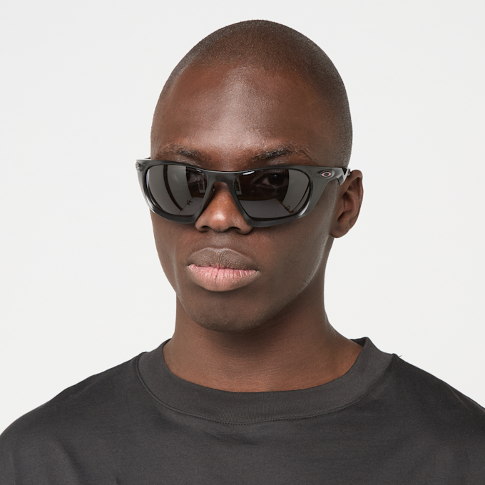 Oakley Lateralis schwarz 106314 5