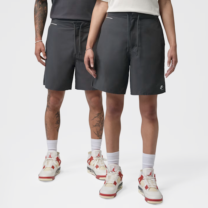 Jordan x Nigel Sylvester Shorts gris 107115 2