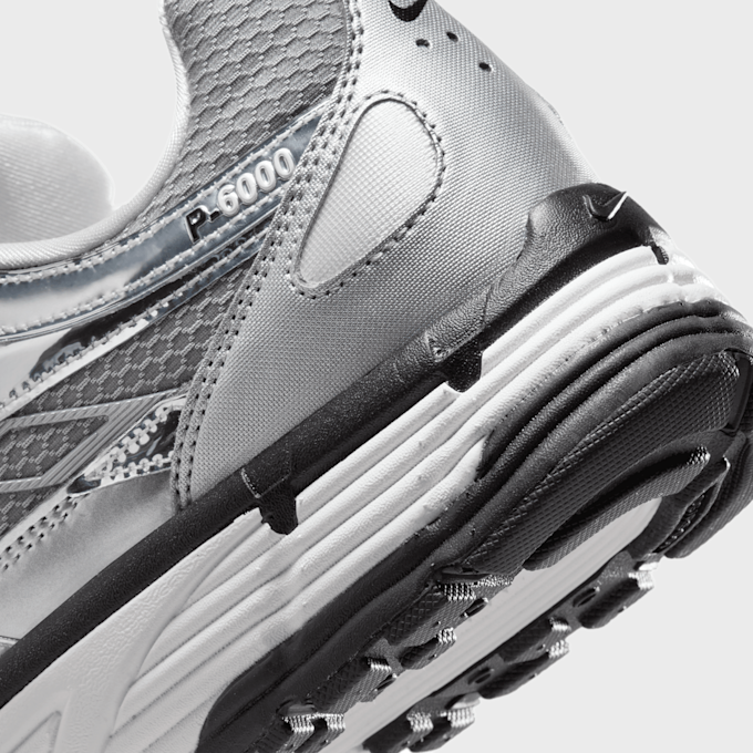Nike   P-6000 "Metallic Silver Sail" gris 52809 8