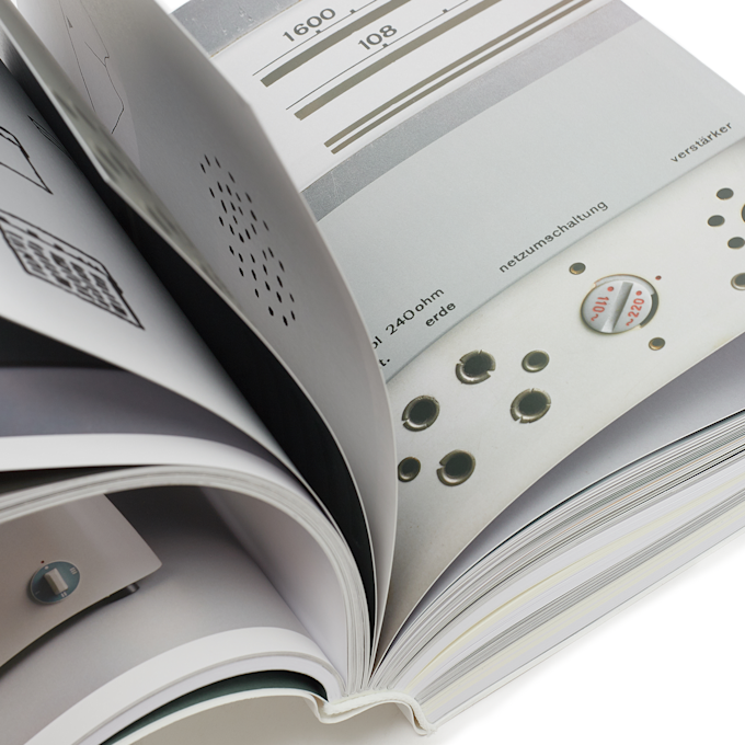 GESTALTEN Verlag Less and More multicolore 68028 7