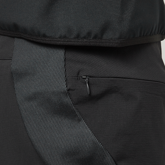 Oakley Latitude Arc Pant schwarz 88168 7