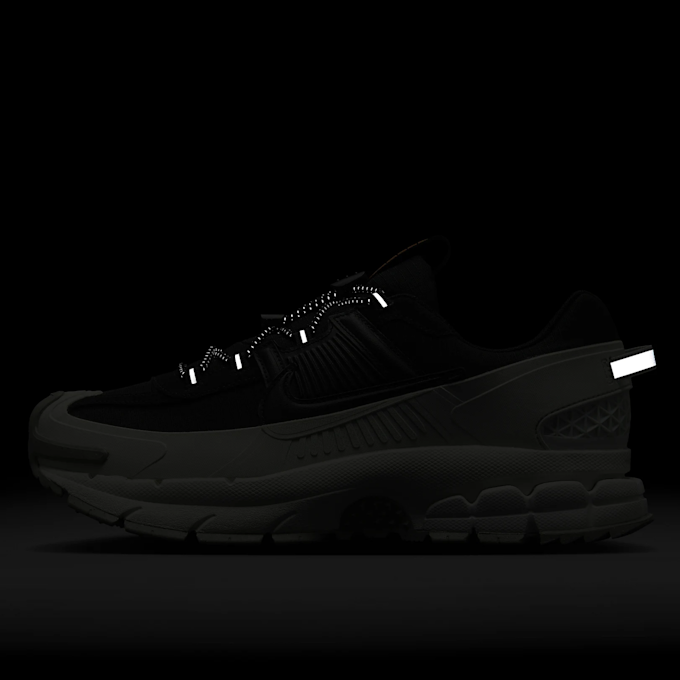 Nike   Wmns Zoom Vomero Roam black 85164 6