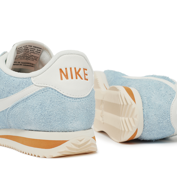 Nike Wmns Cortez "Psychic Blue" blau 87665 6