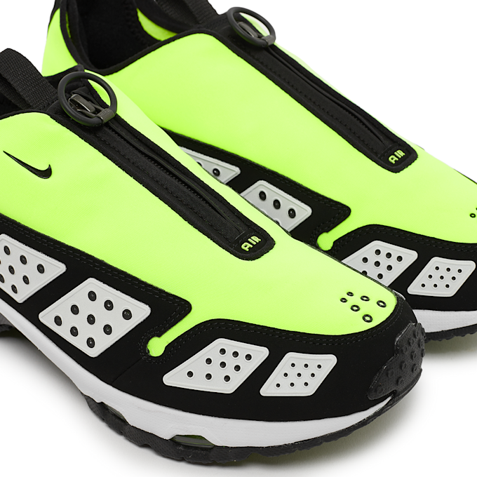 Nike   Wmns Air Max SNDR "Volt and Black" geel 85421 5