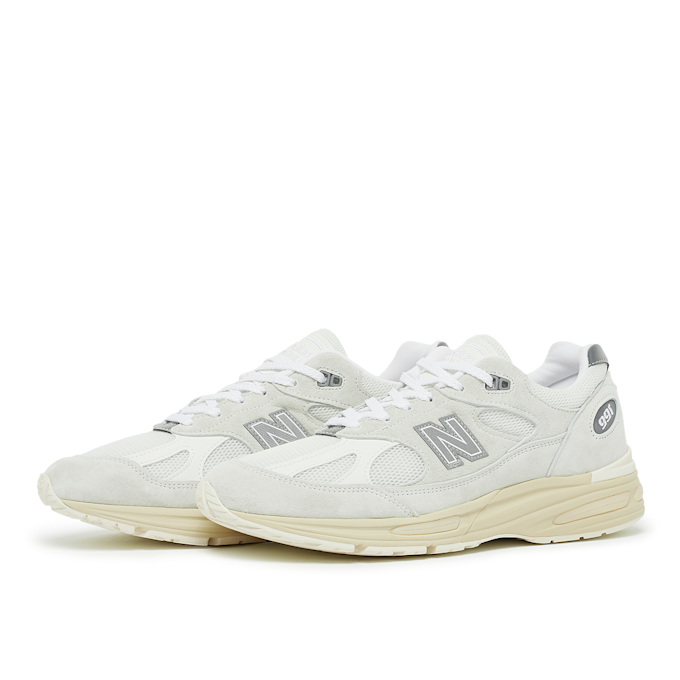 New Balance 991v2 (U991OW2) beige 85585 1