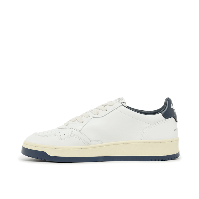 Autry x Maison Kitsune Wmns Medalist Low Weiss 88522 3