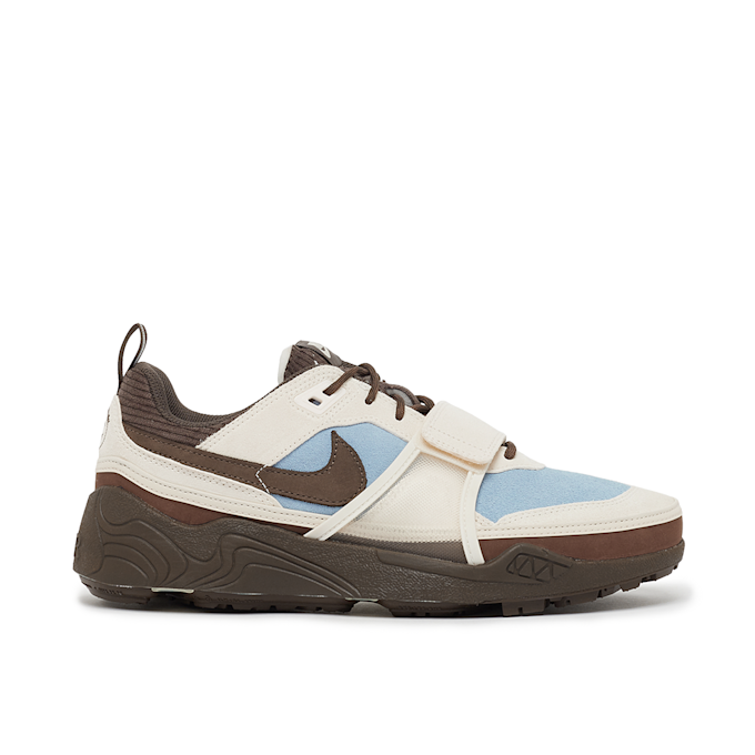 Nike   x Travis Scott Wmns Zoom Field Jaxx "Leche Blue" brown 85872 2