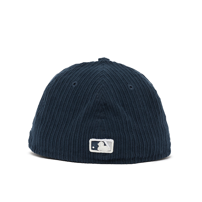 New Era Chenille Pop New York Yankees Cap blauw 88625 2