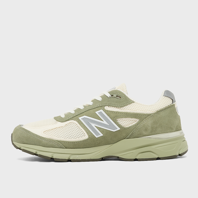 New Balance 990v4 (U9901MX) green 91598 3