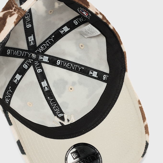 New Era Animal Cow Print 9Twenty Cap braun 94244 3