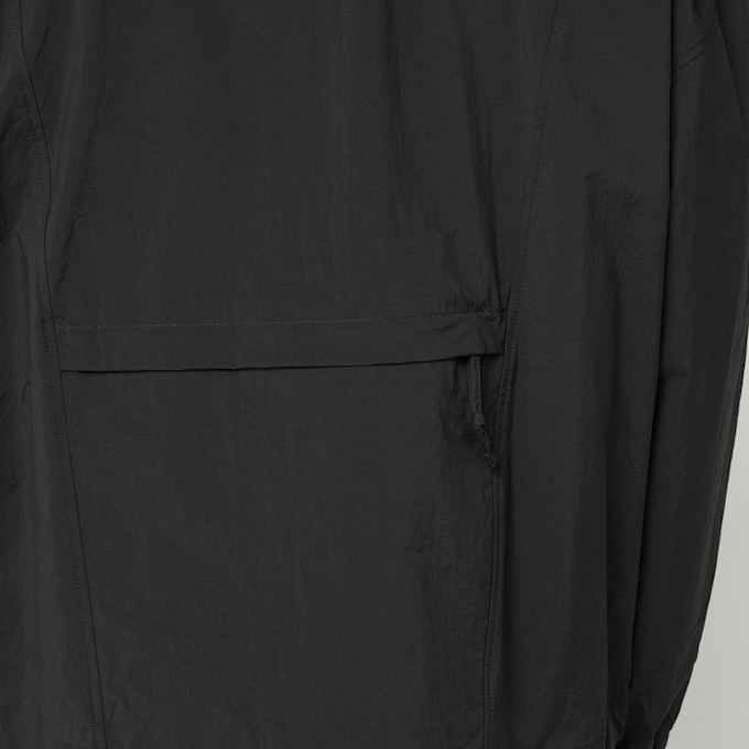 The North Face&nbsp; Red Box Taslan Jacket noir 94980 7