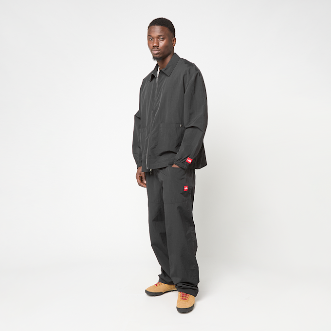 The North Face TNF Red Box Nylon L/S Shirt zwart 94985 2
