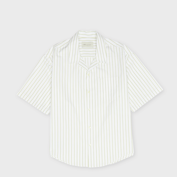 AMI PARIS SS Boxy Shirt Camp Collar Embossed ADC white 95928 1