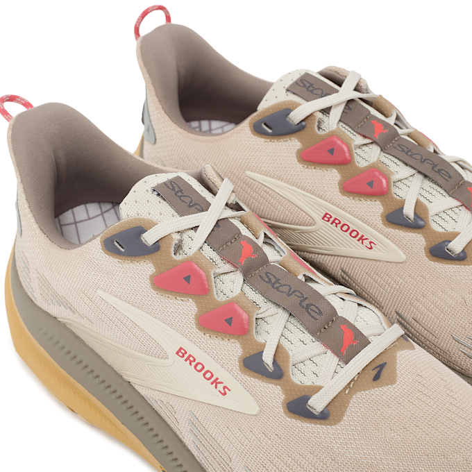 Brooks x Staple Ghost Trail Beige 95962 6